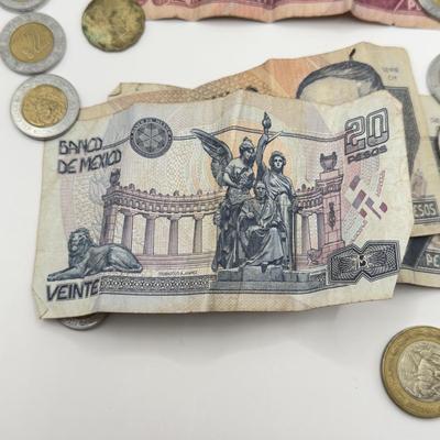 LOT 71J: Mexican Pesos - Bank Notes & Coins w/ 3 Stamps