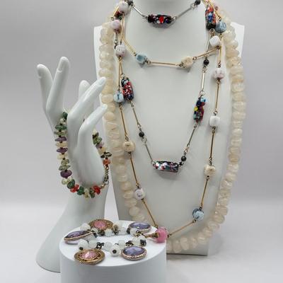LOT 72J: Vintage Stone Bead Necklaces & Bracelets