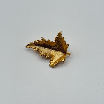 LOT 78J: Collection of Goldtone Jewelry - Collar Buckle Choker Necklaces, Size 4.5 Ring, Pins & Brooches