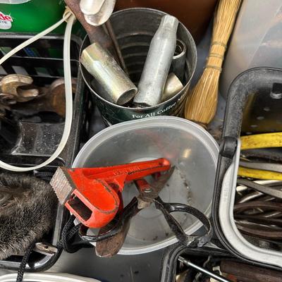 LOT 88G: 3 Tier Rolling Tool Cart w/ All Contents & Tools Included