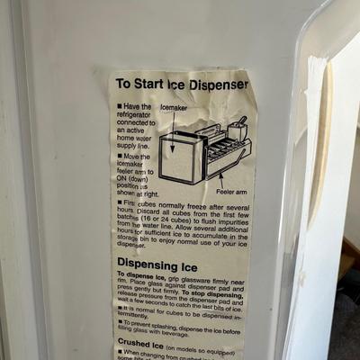 LOT 89G: General Electric Company Refrigerator model TFX25JPCC WW