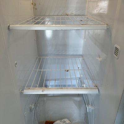 LOT 89G: General Electric Company Refrigerator model TFX25JPCC WW