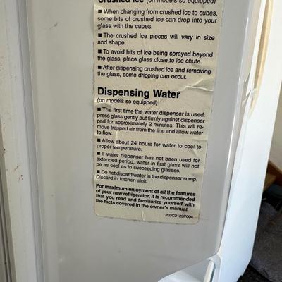 LOT 89G: General Electric Company Refrigerator model TFX25JPCC WW