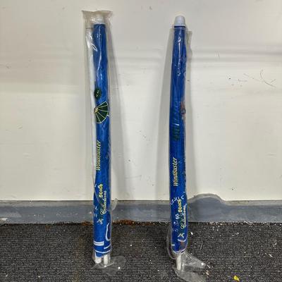 LOT 92G: 5 Folding Beach Chairs & 72” Beach Umbrellas