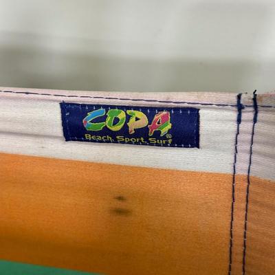 LOT 92G: 5 Folding Beach Chairs & 72” Beach Umbrellas