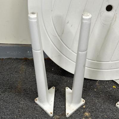 LOT 93G: Folding Patio Furniture - 4 Chairs & 2 Tables