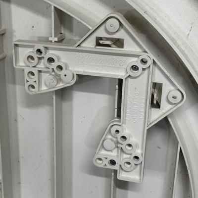 LOT 93G: Folding Patio Furniture - 4 Chairs & 2 Tables