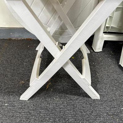 LOT 93G: Folding Patio Furniture - 4 Chairs & 2 Tables