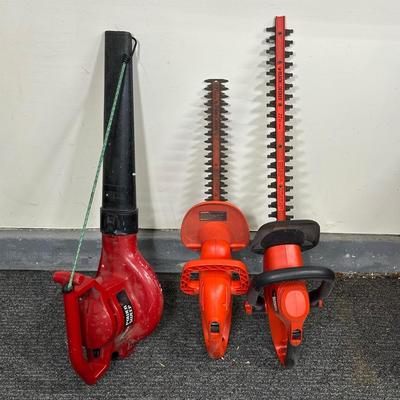 LOT 94G: Toro Power Sweep & Black & Decker Hedge Trimmers