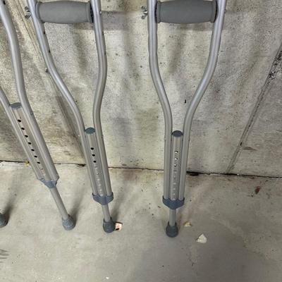 LOT 98B: Everest Jenning Wheelchair & 2 Sets Of Crutches