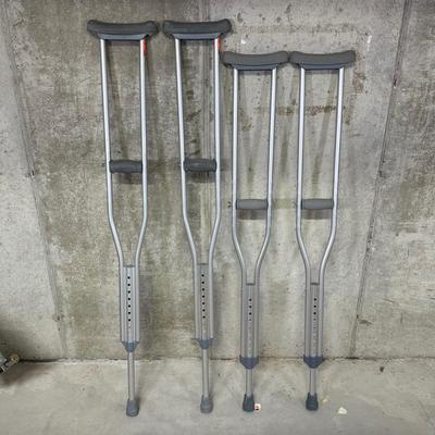 LOT 98B: Everest Jenning Wheelchair & 2 Sets Of Crutches