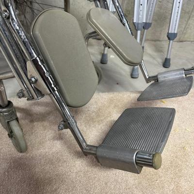 LOT 98B: Everest Jenning Wheelchair & 2 Sets Of Crutches