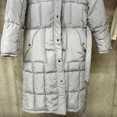 LOT 100B: Collection Of Women’s Jackets, Coats & More