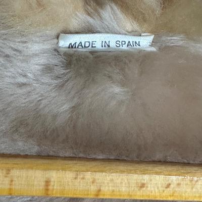 LOT 101B: Vintage Sheepskin Coat Size 10