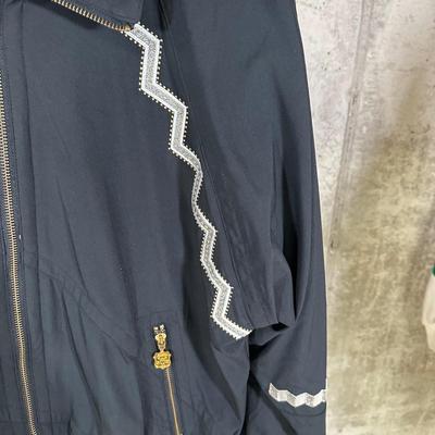 LOT 105B: Vintage Women’s Jackets & More