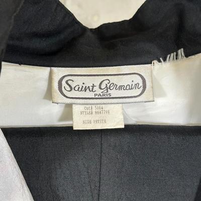 LOT 105B: Vintage Women’s Jackets & More