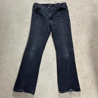 LOT 108B: Women’s Denim Jeans/Shorts Collection