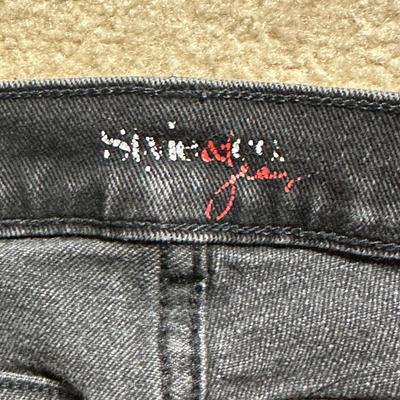 LOT 108B: Women’s Denim Jeans/Shorts Collection