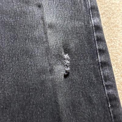 LOT 108B: Women’s Denim Jeans/Shorts Collection