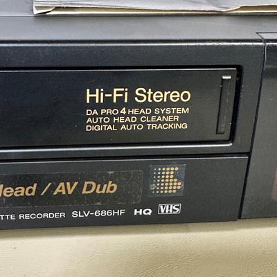 LOT 113B: Sony Video Cassette Recorder Model SLV-686HF
