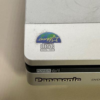 LOT 114B: Panasonic DVD/CD Player Model DVDS55
