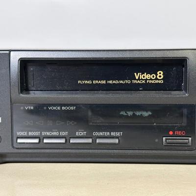 LOT 116B: Sony Video Cassette Recorder Model EV-C40