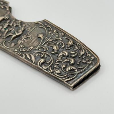 LOT 131J: Vintage Silverplated Dutch Comb Case marked Zilfla90