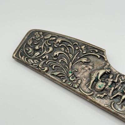 LOT 131J: Vintage Silverplated Dutch Comb Case marked Zilfla90