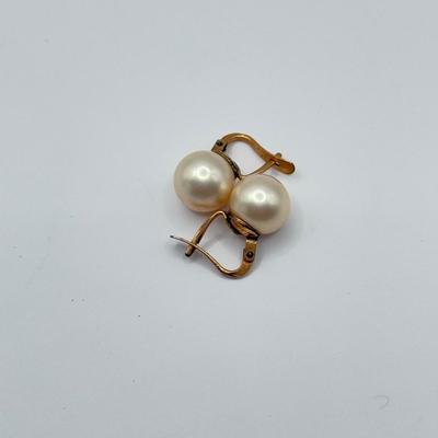 LOT 132J: Vintage “Pearl” Jewelry Collection - Double Strand 15” Necklace w/ Goldtone Flower Clasp, Small Pendants, Pins & Earrings