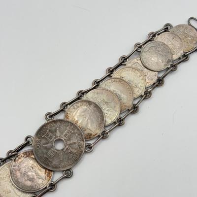 LOT 133J: Vintage International Coin Bracelet