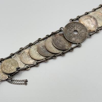 LOT 133J: Vintage International Coin Bracelet