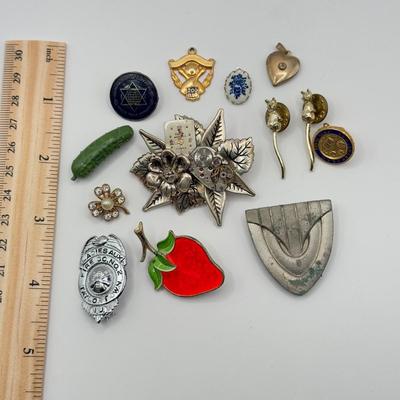 LOT 134J: Hand Made Watch Parts Brooch w/ Collection of Pins & Pendants