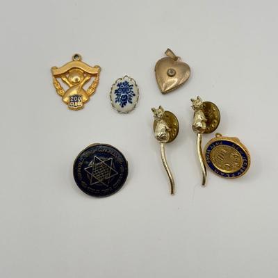 LOT 134J: Hand Made Watch Parts Brooch w/ Collection of Pins & Pendants