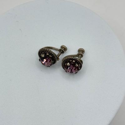 LOT 137J: Vintage Sterling Silver Ring w/ Matching Screwback Earrings