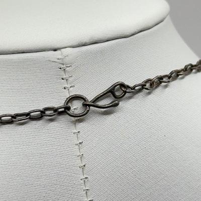 LOT 140J: Beautiful Vintage Silver Filigree Necklace & Drop Screwback Earrings