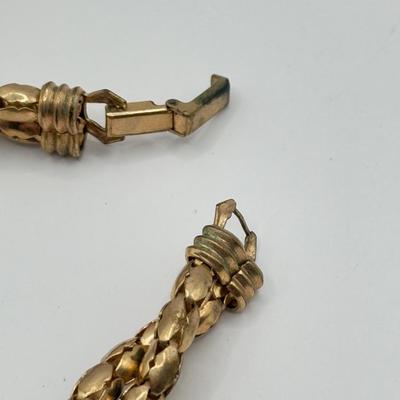LOT 142J: Goldtone Jewelry Collection
