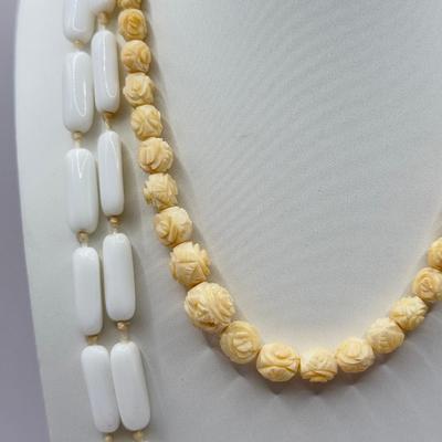 LOT 144J: Carved Flower Bead Necklace & Mod Style Jewelry