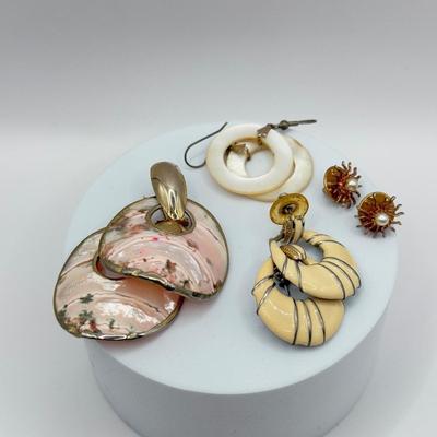 LOT 146J: Collection of Cool Vintage Earrings w/ Cameo Brooch