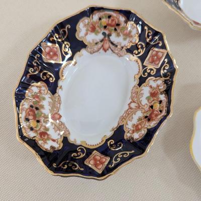 Royal Albert Bone China "Derby" & "Blossom Time Series" Hawthorn (LR)