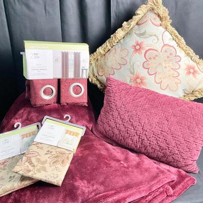 Lot U 614 NIB Two Panel “ Brick “ Curtains, NIB Two 16” Valances, Plush Throw & Two Decorative Throw Pillows