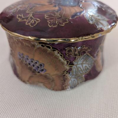 Vintage Toyo Trading Co. New Country Gear Trinket Box (LR)