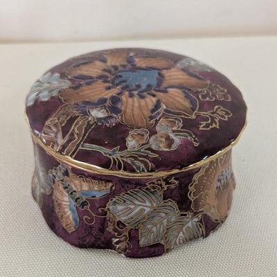 Vintage Toyo Trading Co. New Country Gear Trinket Box (LR)