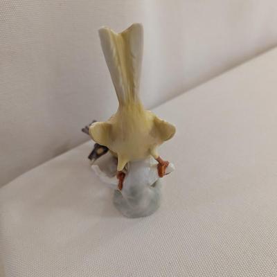 Vintage W. Goebel Yellow Canary Birds Figurine Lang 6 West Germany 1967 (LR)