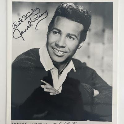 Jewel Akens signed photo