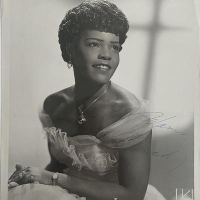 Faye Adams signed photo
