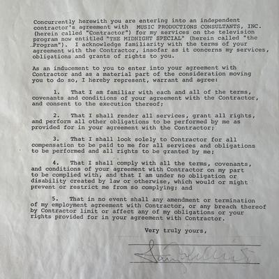 Larry Williams signed contract