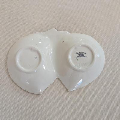 Carlton Ware Leaf Design Dishes (LR)
