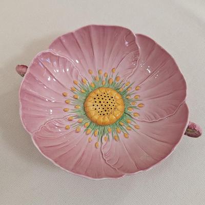 Carlton Ware Pink Buttercup Bowls & Plate (LR)