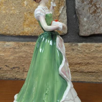 Royal Doulton Figurine Merry Christmas (LR)