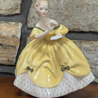 Royal Doulton Figurine The Last Waltz (LR)